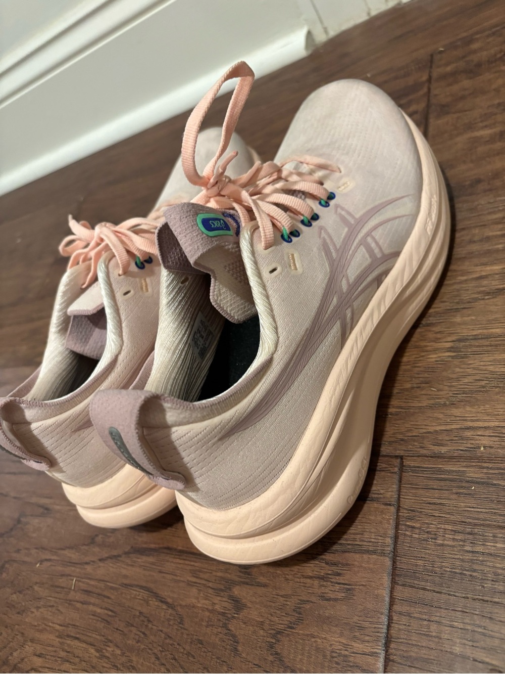 ASICS Women's Gel-Nimbus 28 Neutral Running Shoes - Light Pink - Picture 5 of 6